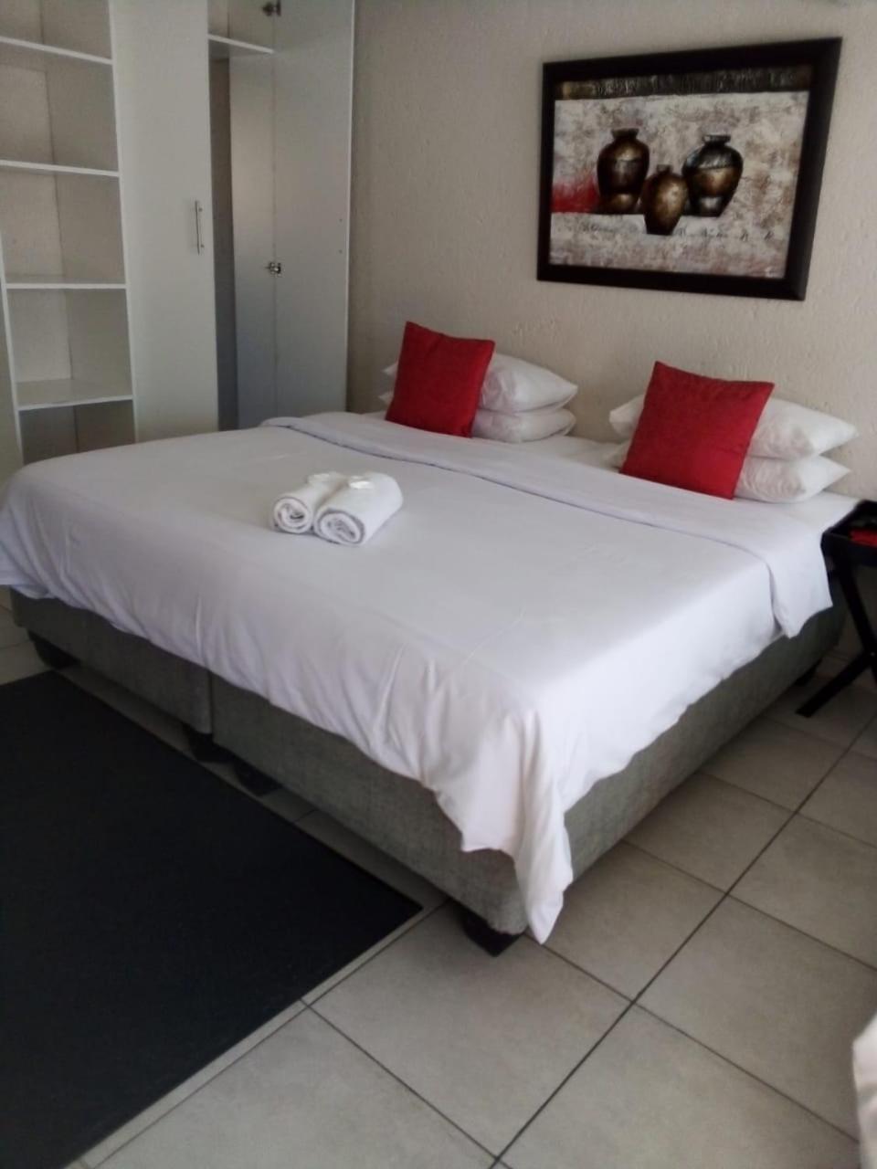 Btv Guesthouse Hazyview Ruang foto