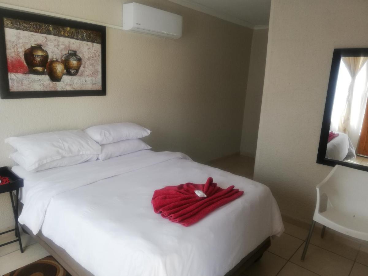Btv Guesthouse Hazyview Bagian luar foto